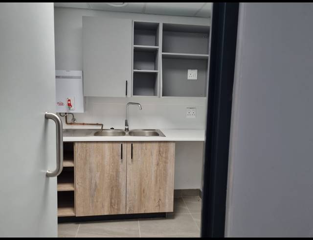 73M² OFFICE TO LET IN NELSPRUIT EXT 1